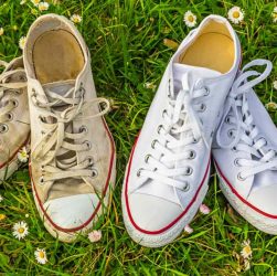 6 Best Ways To Clean Your White Converse Shoes